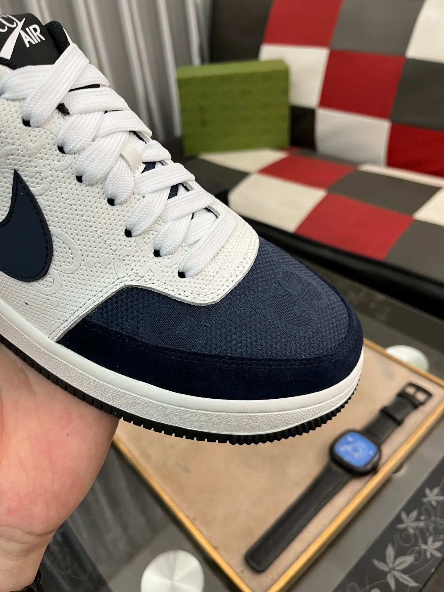 Men's Men's Shoes💰440⌚️⌚️【GUCCI】Gucci men's latest white shoe series casual shoes! The official website is built 1:1. Upper: Made of imported cowhide, with electric embroidery ➕Inner lining: Made of high-quality first-layer pigskin, soft and comfortable. Picky material selection and exquisite workmanship give you the best enjoyment. Size: 38-44 yards, 3️⃣ colors available.